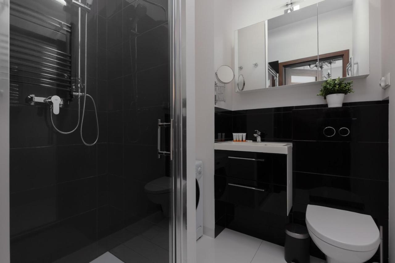 Comfy & Trendy Studio Apartment Warsaw Wola By Noclegi Renters Exterior foto